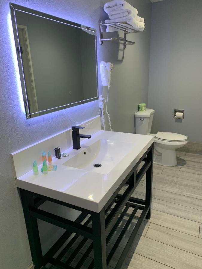 Willow Tree Inn & Suites 洛杉矶 外观 照片